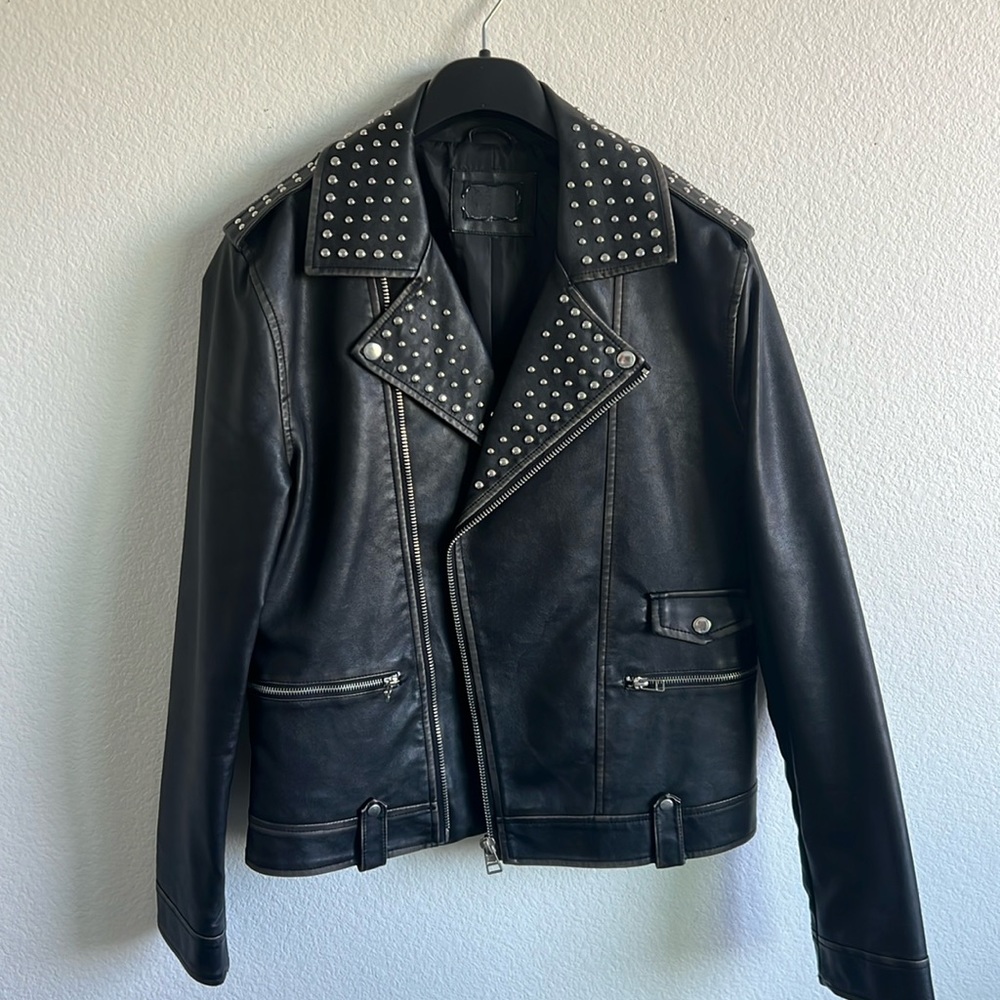 FOREVER 21 Faux Leather Jacket